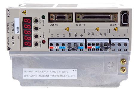 安川伺服驱动器维修SGDM-15ADA-V